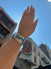 Load image into Gallery viewer, Curve Bangle - Adjustable