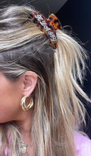 Load image into Gallery viewer, SAMPLE SALE Crystal Embellished Klassy Clip