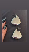 Load image into Gallery viewer, New Style Hoops
